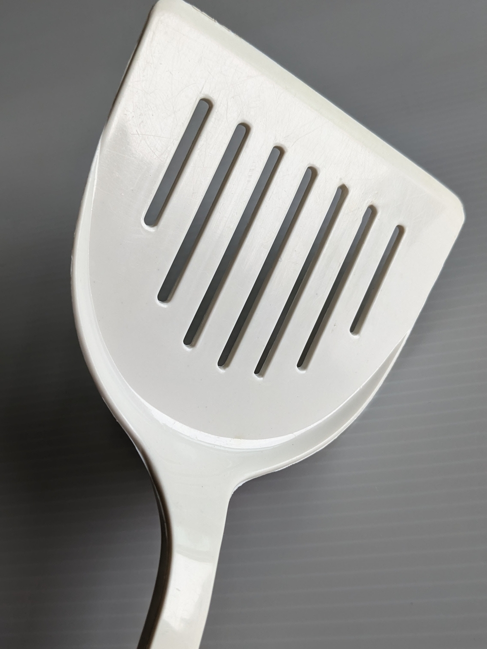Vintage EKCO Spatula & Spaghetti Server Almond MCM Retro Kitchen USA Nylon - Picture 8 of 16